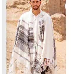 Kushku Alpaca Wool Poncho with Attached Scarf and Matching Beret in Winter White