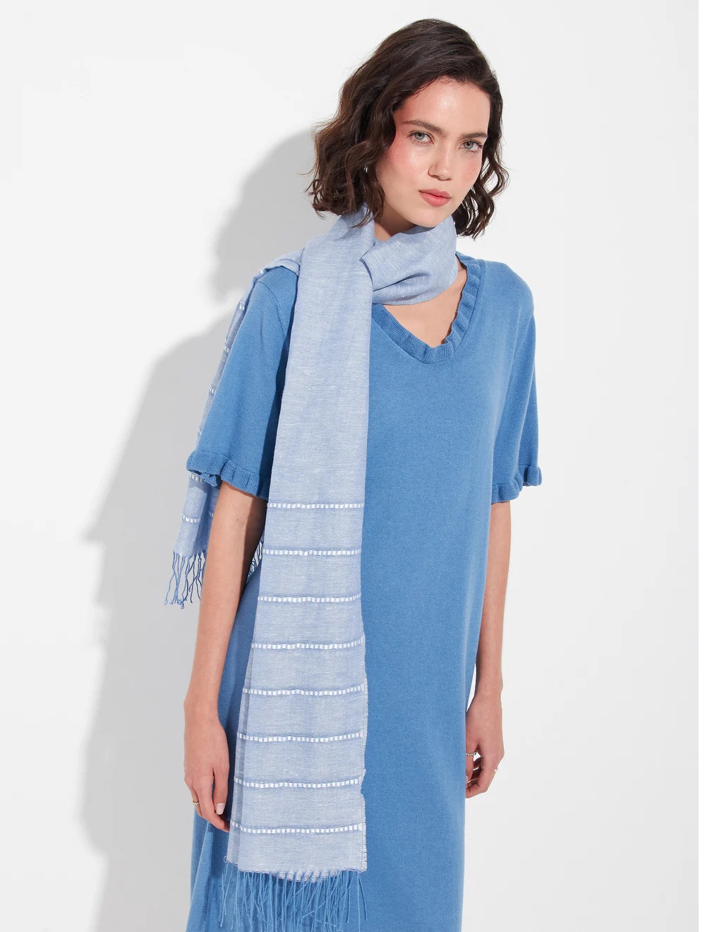 Zabila Baby Alpaca and Linen Stole Andes Luxe Zabila Baby Alpaca and Linen Stole - Image 3