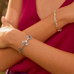 Tocapu Sterling Silver and Garnet Crystal Bracelet